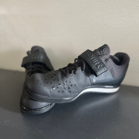Adidas Men's Black Training Shoes - Picture 1 of 4